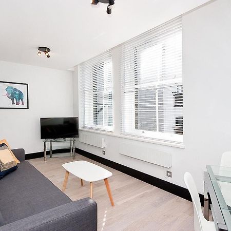Heinze Flat 402 - One Bedroom Fourth Floor Flat By City Living ロンドン エクステリア 写真