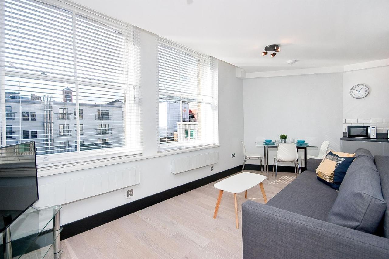 Heinze Flat 402 - One Bedroom Fourth Floor Flat By City Living ロンドン エクステリア 写真